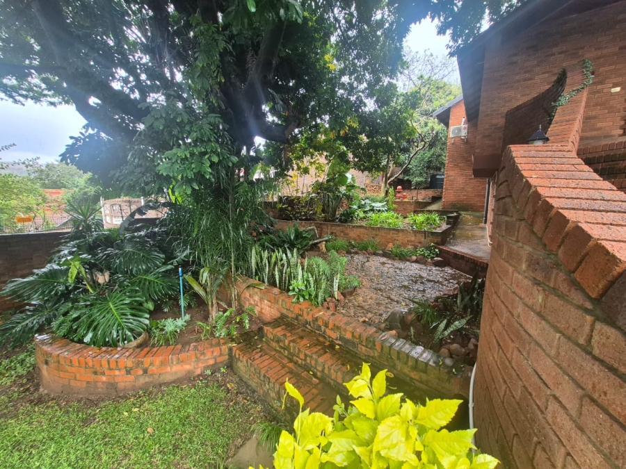 4 Bedroom Property for Sale in Safari Gardens North West